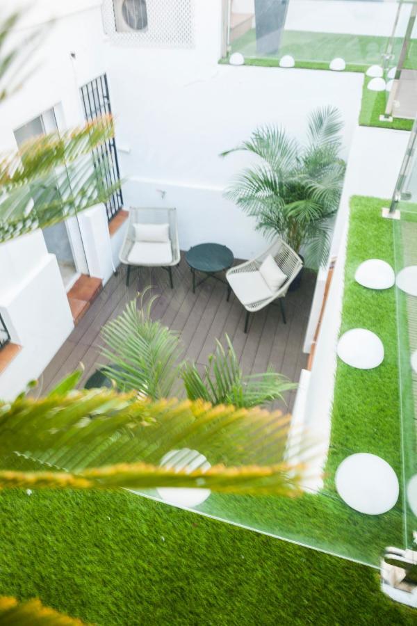 Abril Nerja Hotel Luaran gambar