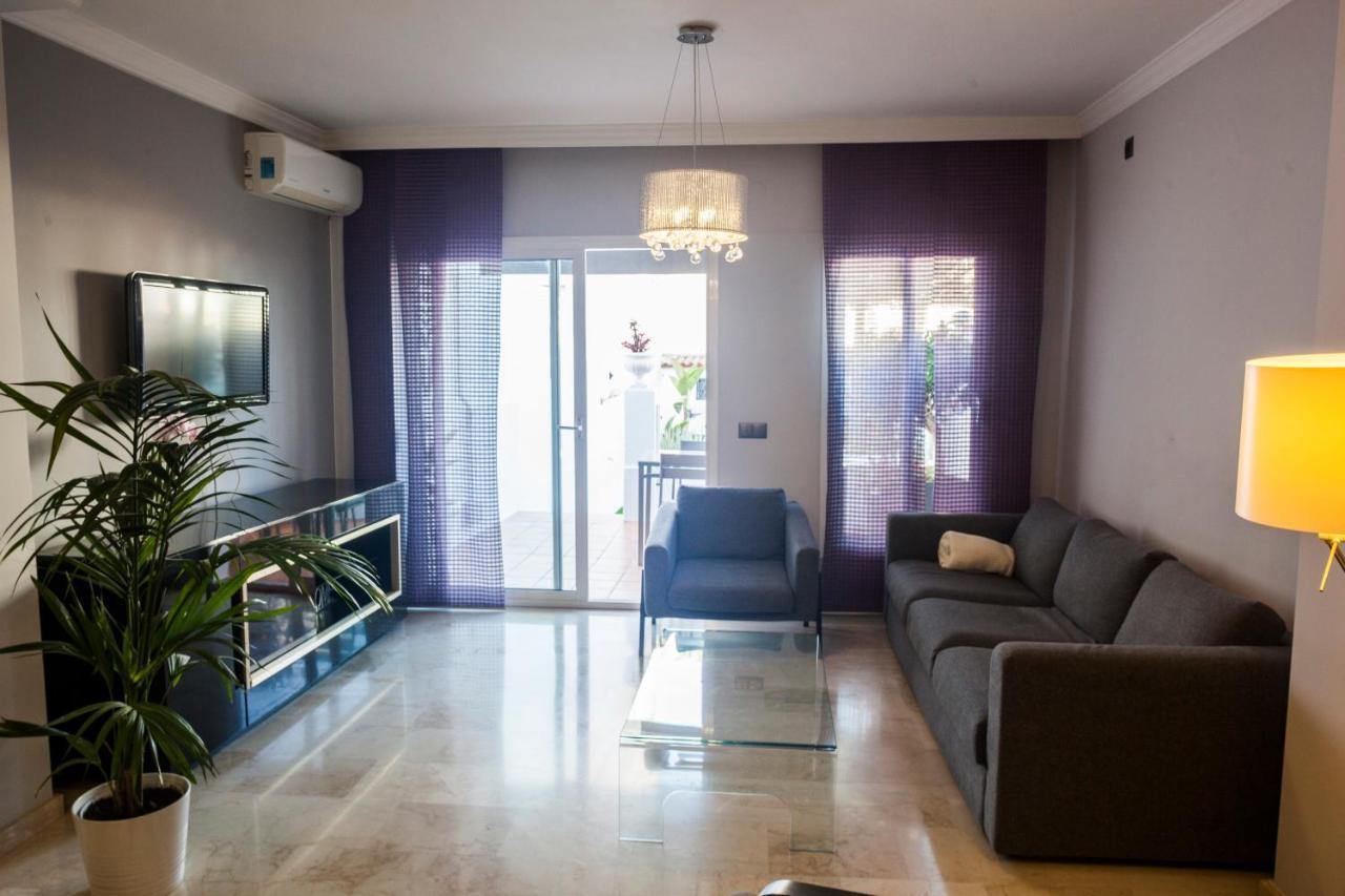 Abril Nerja Hotel Luaran gambar