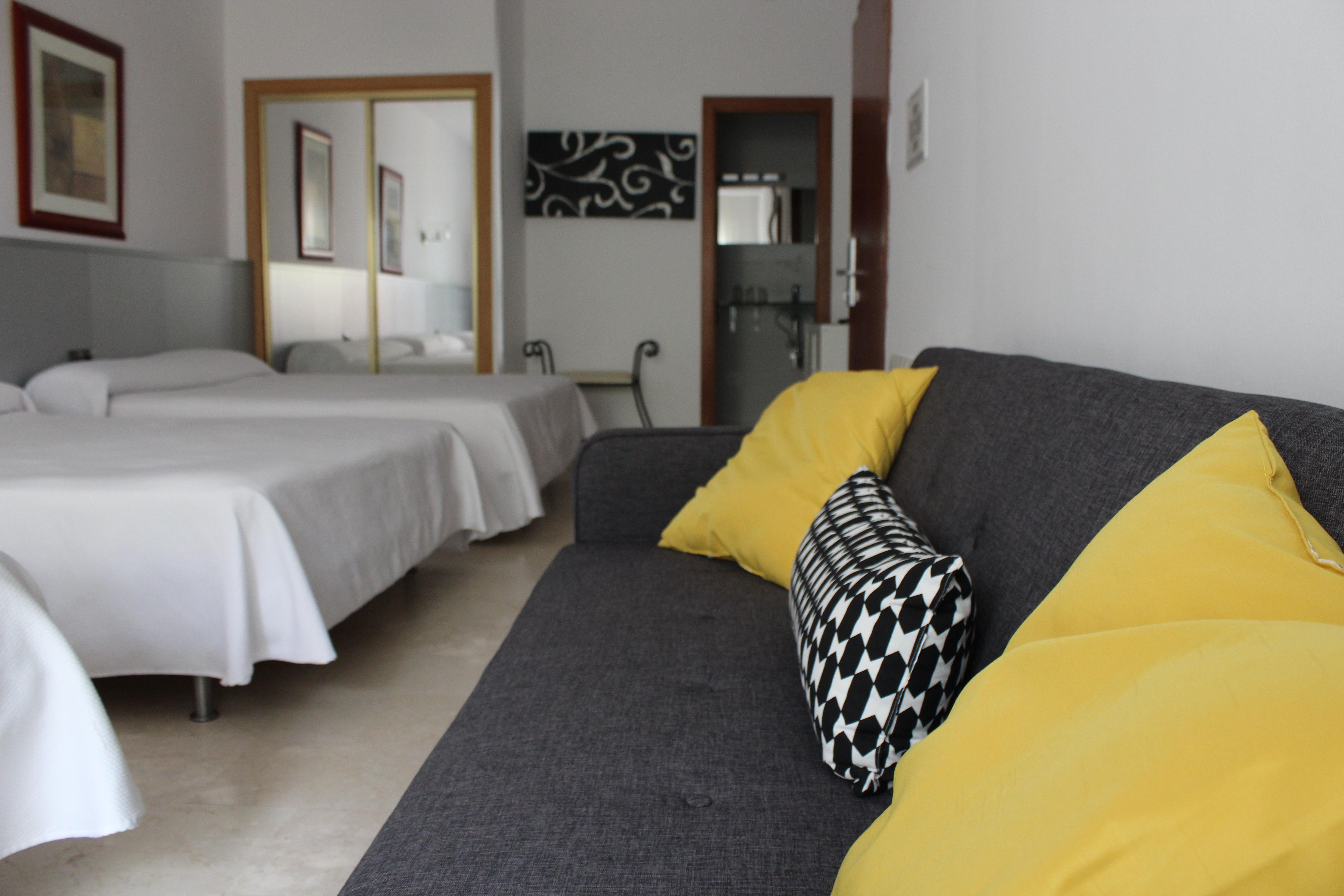 Abril Nerja Hotel Luaran gambar