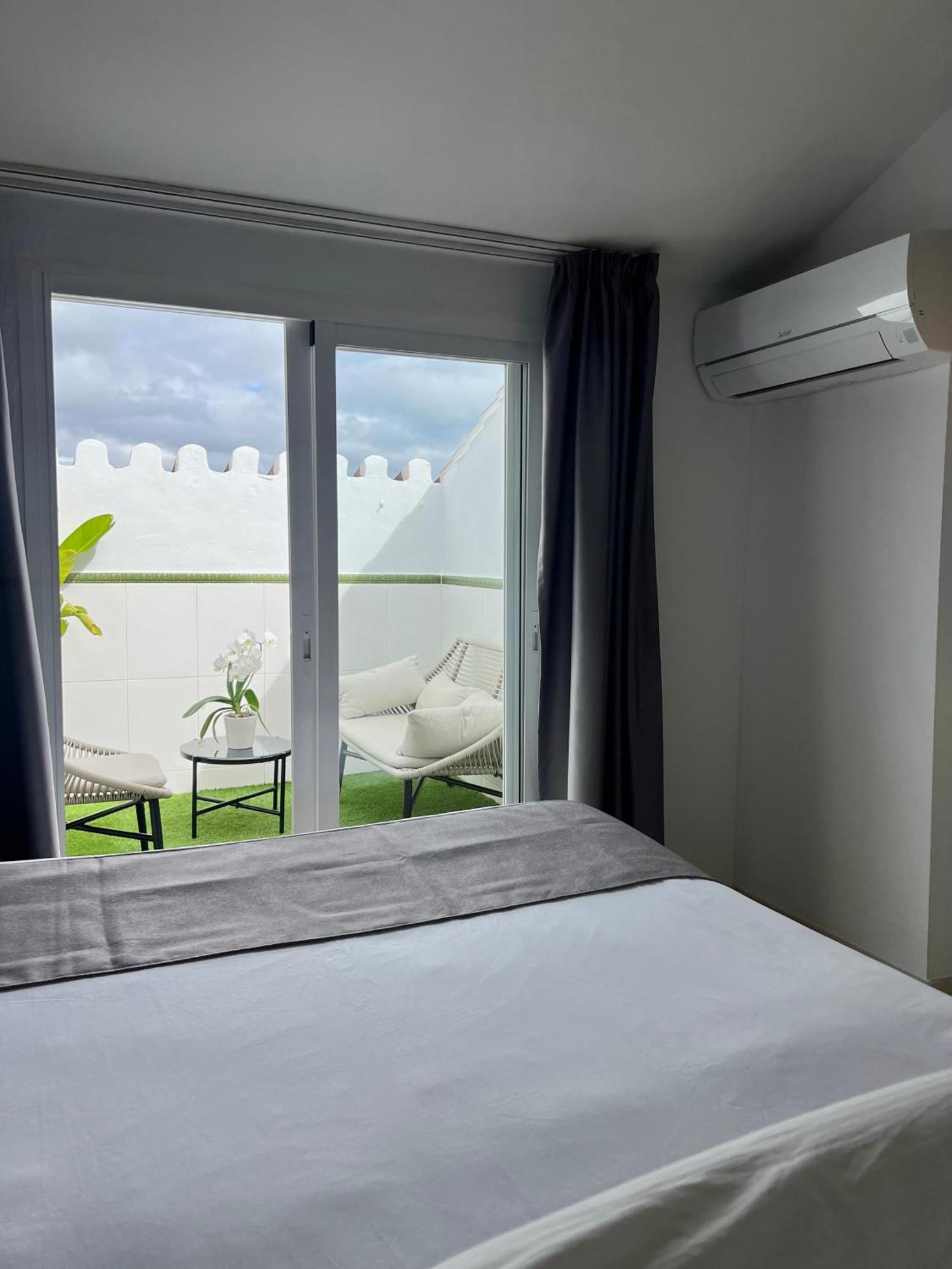 Abril Nerja Hotel Luaran gambar