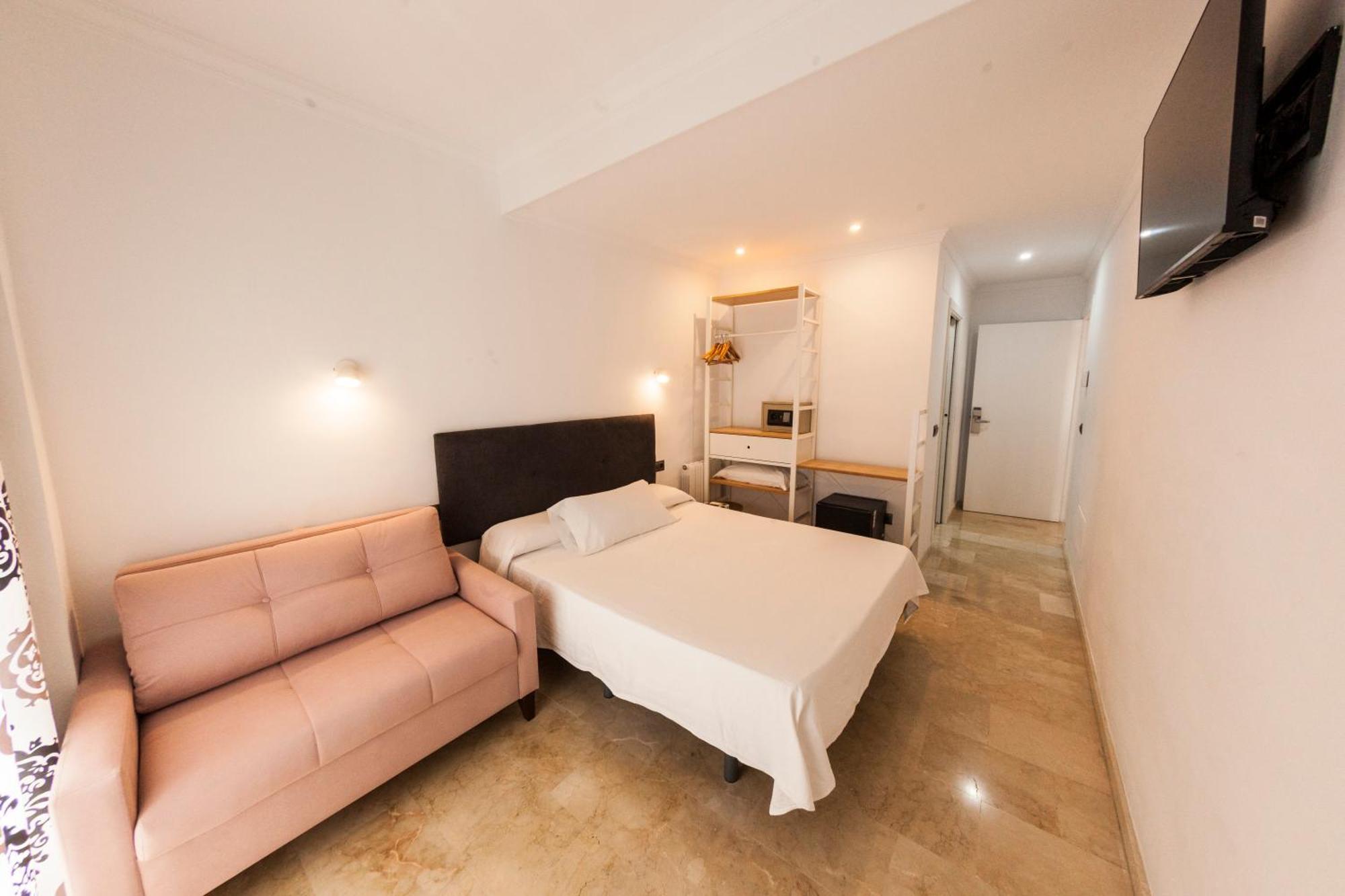 Abril Nerja Hotel Luaran gambar