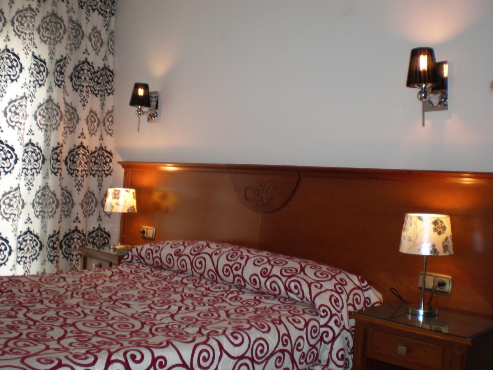 Abril Nerja Hotel Bilik gambar
